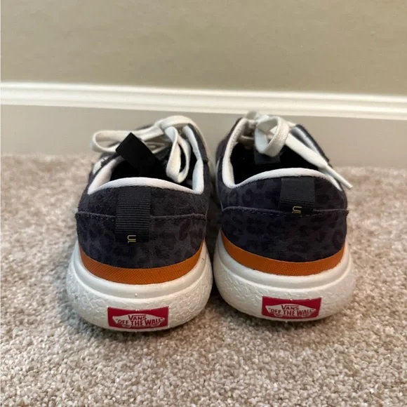 Vans Ultra- Range Black and White Leopard Sneakers - Picture 2 of 2